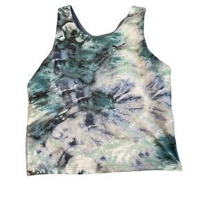 Athleta Gray Textured cropped tank with bra pads